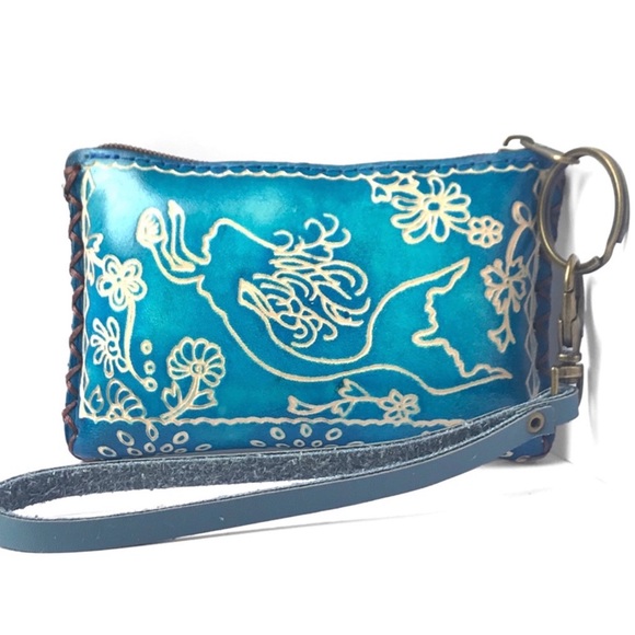 1 LEFT! Handmade Handcrafted Genuine Leather Mermaid Coin Wristlet Bag - Picture 3 of 4
